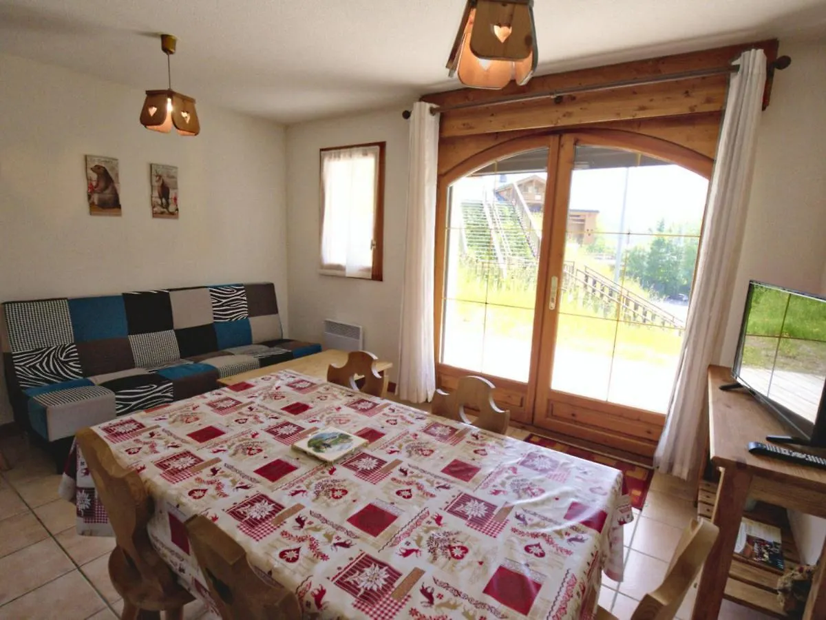 Appartement Au Pied Des Pistes Avec Grande Terrasse Et Parking - Fr-1-505-36 Flumet 0*,